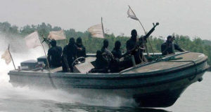 Nigeria, un géant au bord de l’implosion : Buhari sous pression après de nouvelles attaques contre des oléoducs