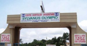 Togo. CHU Sylvanus Olympio : Le personnel du CHU-SO, Victime de l’amateurisme du système de santé du pays