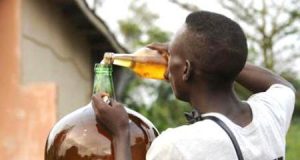 Togo : « Boudè » ou carburant toxique ?