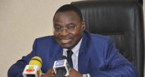 Togo, Résultats du concours de la santé: Quid des doublons ? Professeur Moustafa Mijiyawa, ministre de la Santé