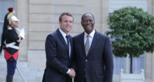 Les Présidents Français, Mr Macron et Ivoirien, Mr. Ouattara ont décidé de trouver un synonyme « ECO » au FCFA : un grand handicap au développement. Les Présidents Français, Emmanuel Macron et Ivoirien Alassane Dramane. Ouattara \ Archives : DR