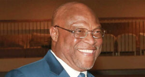 Scandale dans la gestion de coronavirus au Togo : Qui a détourné les fonds des 5 millions de masques ? Atcha Dedji Affoh, ministre des enseignements primaire et secondaire