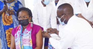 Togo : Rapport d’audit de la Cour des Comptes de la Gestion Scandaleuse du Covid au Togo: La nomenklatura du Covidbusiness mise à nu! victoire dogbe vaccin zeneca 10 mars 2021