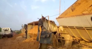 Togo: Les phosphates, Partie 1 Déraillement du train transportant du phosphates vers Kpémé