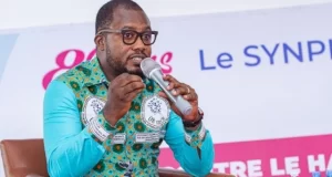 Togo / Hôpitaux privés d’opérations chirurgicales : Le Mépris des autorités pour la Vie des Citoyens confirmé Dr Gilbert Tsolenyanou