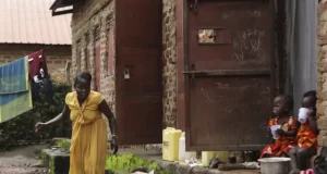 Drépanocytose: Connaître la maladie pour mieux vivre avec jeune femme souffrant de la drépanocytose en Ouganda