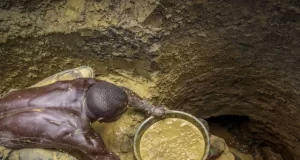 Le Togo dans un Réseau de Contrebande d’Exportation de l’Or en Afrique vers d’autres pays extraction illégale de l'or