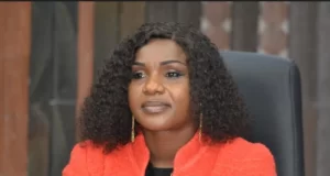 Togo / Propagande autour du rapport B-Ready: Quand les gouvernants Excellent dans l’Enfumage et la Démagogie sandra ablamba johnson