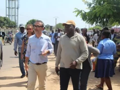 Togo / Des chantiers à Bê Gbényédzi, Wetekome, Hounvémé, Ahligo, Kotokoukondji, Akodessewa Ablogamé à l’abandon: Un nouveau Programme de développement urbain annoncé à Lomé, Tsévié et Kara! Marcellin Têtou-Houyo Blakimé (g), DG Infrastructures et des Équipements urbains, ministère en charge de l’Urbanisme | Photo: DR / Le Correcteur