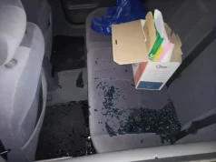 Togo: 3 journalistes inquiétés, des organisations professionnelles tirent la sonnette d’alarme Véhicule endommagé du Edem Gadegbeku, chargé de communication du TRP et nouveau président de l’Union de la Presse Francophone (UPF-Togo) | Photo: Truth Reporting Post (TRP)