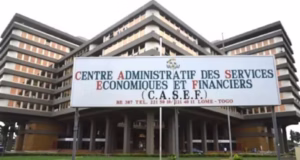 Togo / L’Économie Essouflée par la Dette: « Le Problème du Togo N’est Pas seulement Qu’il Emprunte Beaucoup, C’est Qu’il Emprunte “Mal” »