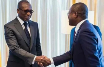 Tribune: La promesse de Cotonou et le serment du chiffre « 2 » L'ex-président Bénois Patrice Talon (g) et son successeur actual à la Présidence Romuald Wadagni | Photo: DR