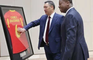 Togo : Mission Diplomatique En 6-0-6