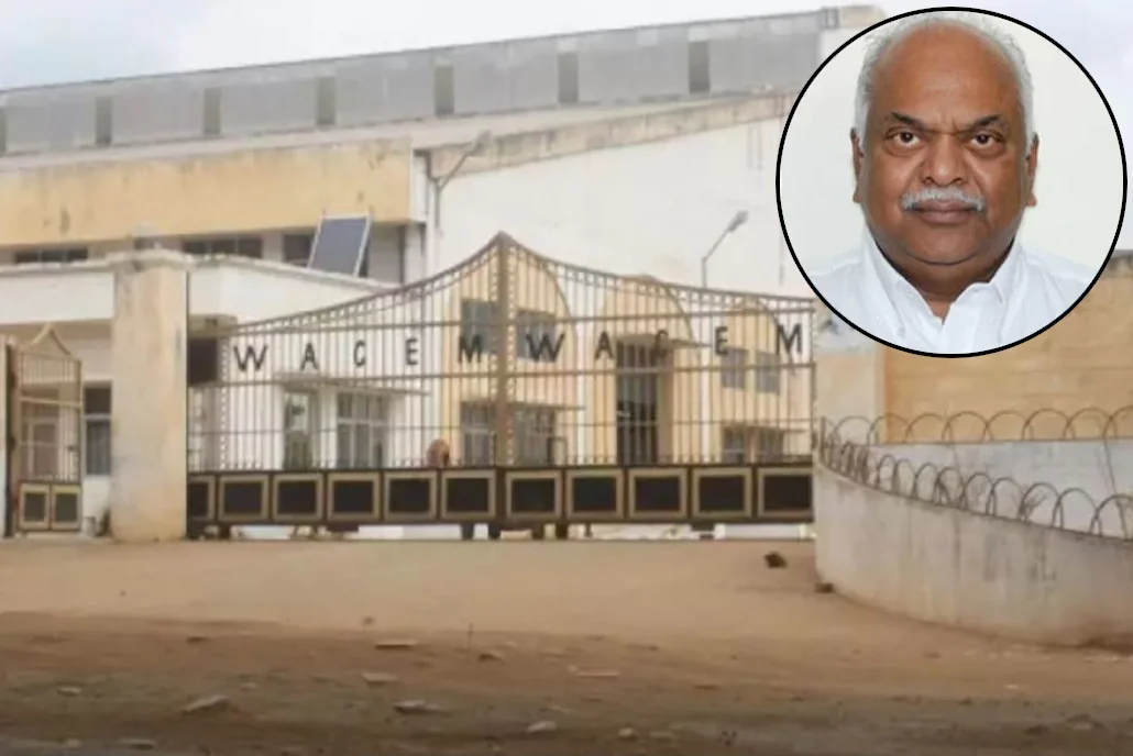 En médaillon: le sieur Prasad Motaparti, PDG de Wacem | Photos / Archives: DR