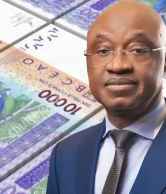 Togo: 2244,31 Milliards FCFA de Dette Intérieure Ou La Mort Lente du Secteur Privé… Le ministre des Finances Essowe Georges Barcola | Infog: 27avril.com