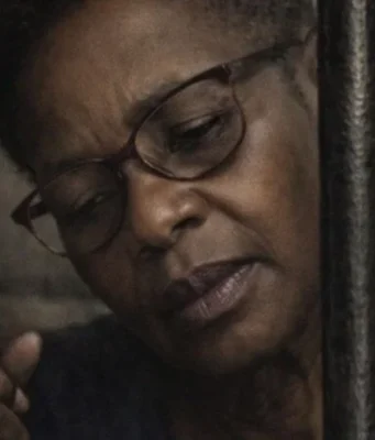 Togo / Grève de la Faim: L’État de Santé Physique et Mentale de Mme Marguerite Gnakadé Se Dégrade Dangereusement… Marguerité Gnakadé | Image AI: DR