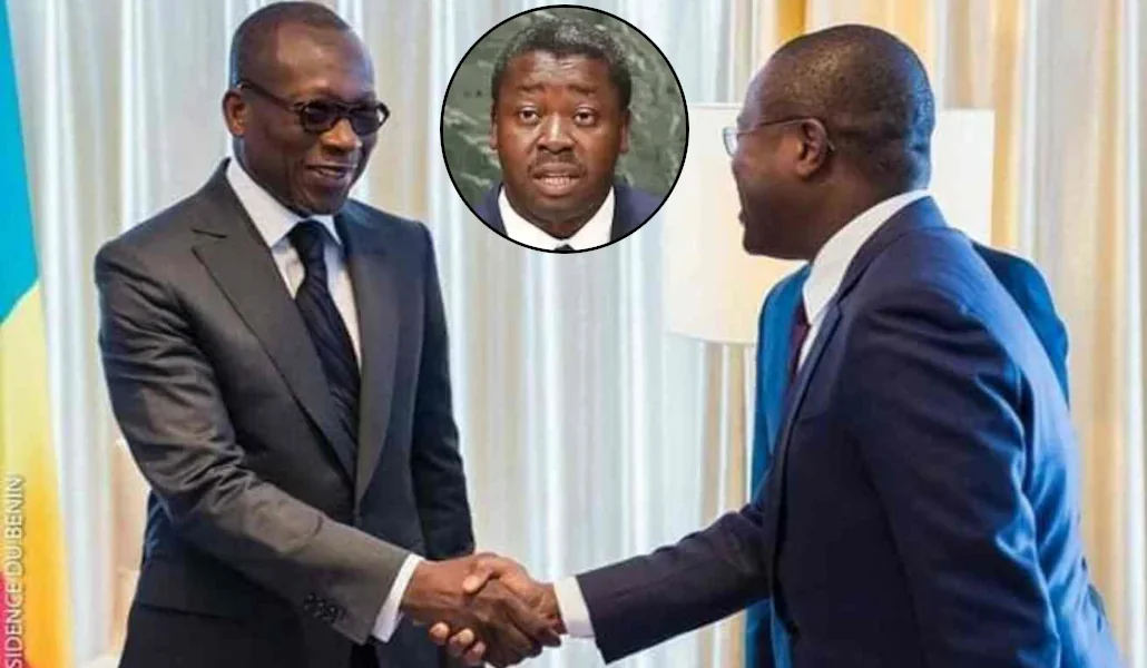 L'actuel président du Sénat du Bénin et ex-président de la république Patrice Talon (g) salue son dauphin et successeur <del>désigné</del> "élu" à la tête du pays Romuald Wadagni (d). En mortaise, la calamité togolaise Faure Gnassingbé qui boucle actuellement 21 ans au pouvoir au Togo voisin | Photos: DR; Infog: 27avril.com