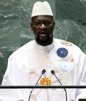 Manigance, Fourberie, Triche et Manipulation Pour Ne Pas Quitter Le Pouvoir; Voilà Les Vrais Putschistes. Le président guinéen Mamadi Doumbouya s'exprime lors de la 78e session de l'Assemblée générale des Nations unies à New York (États-Unis), le 21 septembre 2023 | Photo: Reuters