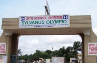 Cherté des Soins dans les Hôpitaux Publics Face au Droit à la Santé au Togo CHU Sylvanus Olympio, Lomé, Togo | Archives : DR