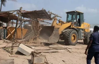 Togo: Les plages de Lomé redevenues un repaire de « bandits »… Démolition des installations de commerce informel sur la plage | Photo: DR