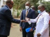 Ebola en RDC: Le bilan s’alourdit avec plus de 9000 cas et 4300 décès Le ministre kenyan de la Santé, Aden Duale, se désinfecte les mains lors d'une visite dans un centre d'isolement dédié à Ebola à l'hôpital de Nairobi, au Kenya, le 7 oct 2026 | Photo: AP
