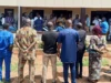 Lac Togo / Vo 2: Après 3 morts par noyade et une quatrième personne sauvée de justesse, les populations en colère, exigent l’arrêt du dragage et de l’extraction de sable par l’entreprise chinoise Rencontre entre la population et le maire de la commune Vo 2 | Photo: DR / LeCorrecteur.tg